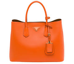 prada when you are buying a prada handbag there are a few distinct ...